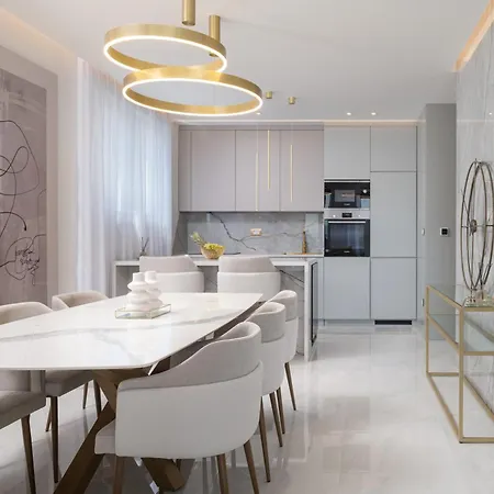 Penthouse La Vie With Seaview And Jacuzzi Apartment Podstrana