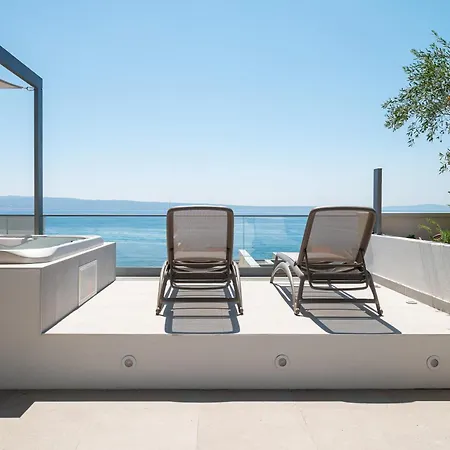 Apartment Penthouse La Vie With Seaview And Jacuzzi *