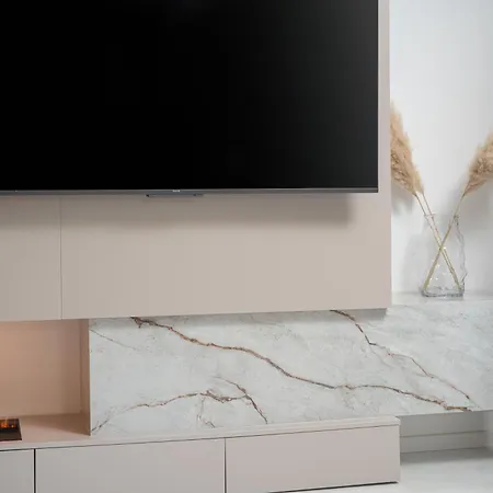 Penthouse La Vie With Seaview And Jacuzzi Апартаменты Подстрана